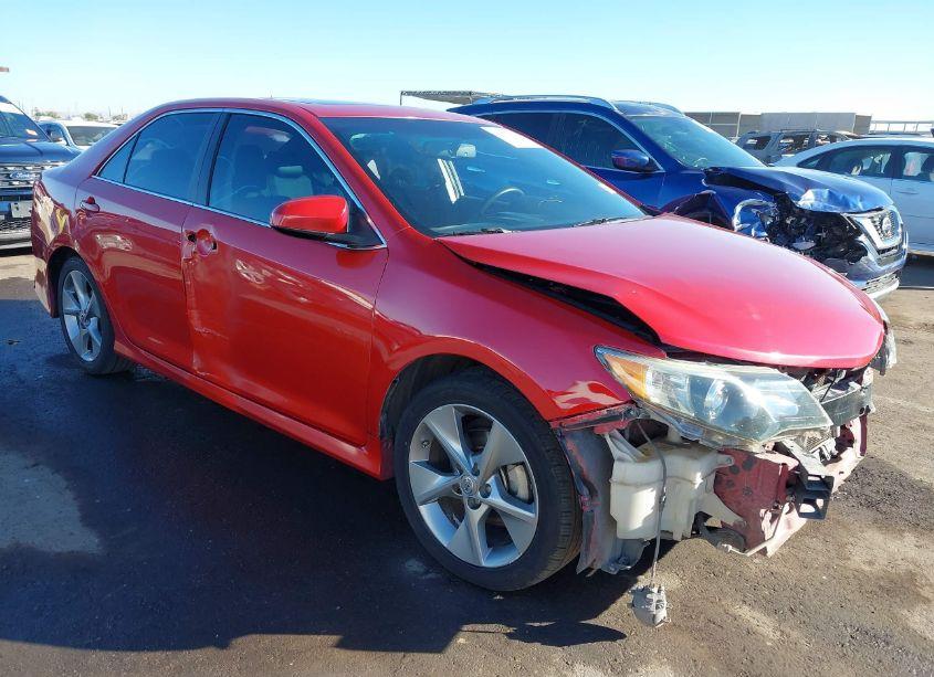 2013 Toyota Camry SE V6 (VIN 4T1BK1FK8DU529451) main photo