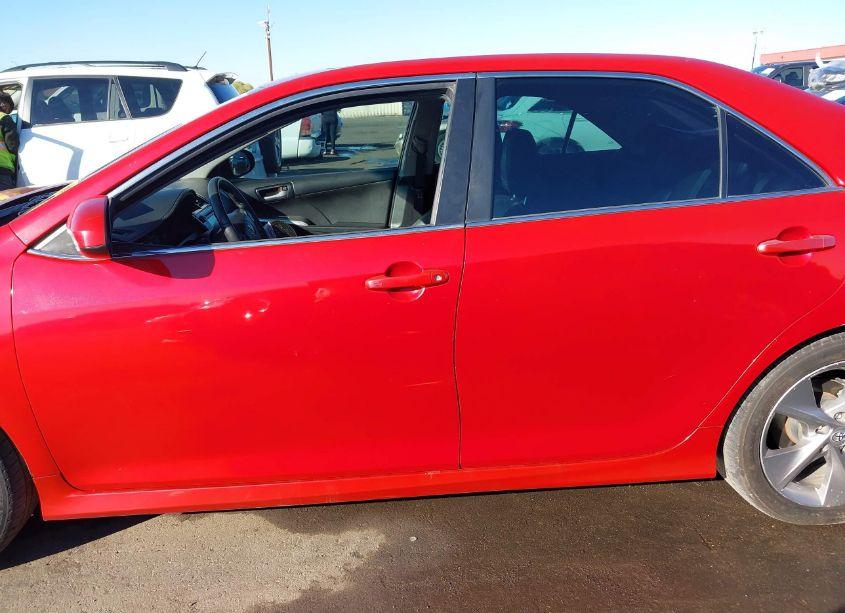 Photo 14 of 2013 Toyota Camry SE V6 (VIN 4T1BK1FK8DU529451)