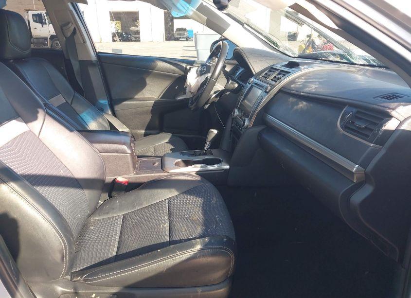 Photo 5 of 2014 Toyota Camry SE V6 (VIN 4T1BK1FK8EU025371)