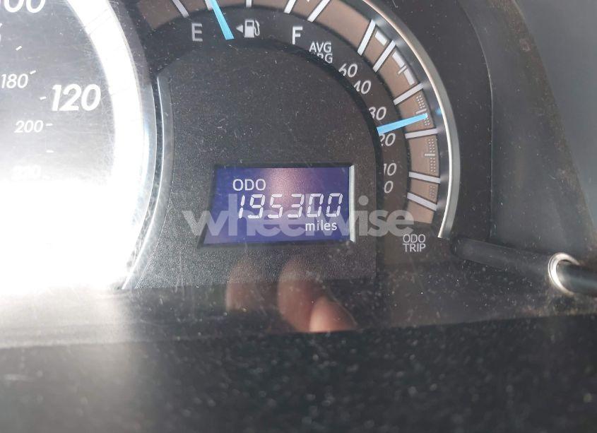 Photo 16 of 2014 Toyota Camry SE V6 (VIN 4T1BK1FK8EU025676)