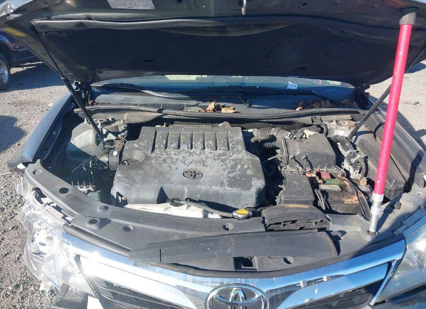 Photo 10 of 2014 Toyota Camry XLE V6 (VIN 4T1BK1FK8EU552648)