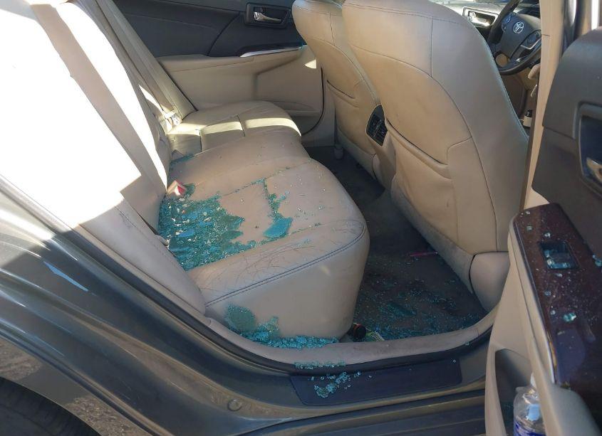 Photo 8 of 2014 Toyota Camry XLE V6 (VIN 4T1BK1FK8EU552648)