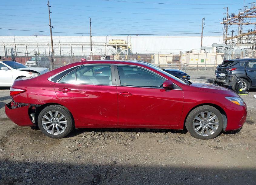 Photo 13 of 2016 Toyota Camry XLE V6 (VIN 4T1BK1FK8GU569310)