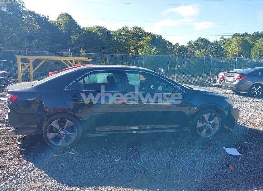 Photo 13 of 2012 Toyota Camry SE V6 (VIN 4T1BK1FK9CU504136)