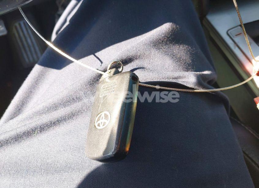 Photo 11 of 2013 Toyota Camry SE V6 (VIN 4T1BK1FK9DU020551)