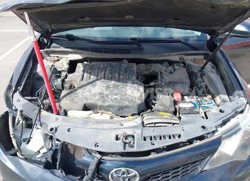 Photo 10 of 2014 Toyota Camry SE V6 (VIN 4T1BK1FK9EU542680)