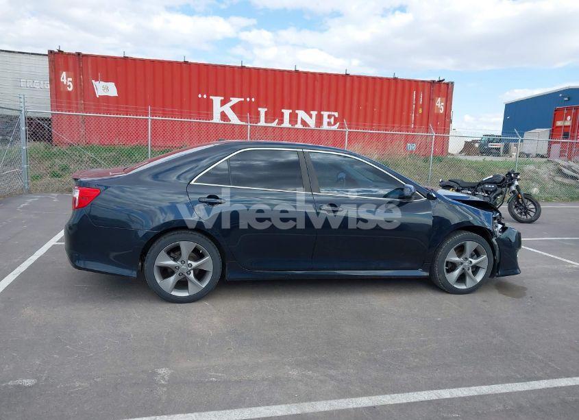 Photo 13 of 2014 Toyota Camry SE V6 (VIN 4T1BK1FK9EU542680)
