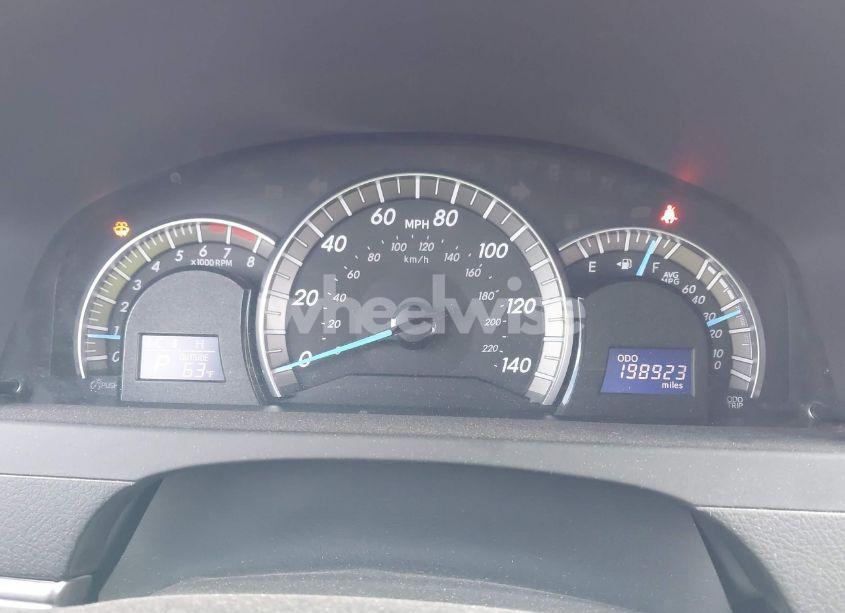 Photo 7 of 2014 Toyota Camry SE V6 (VIN 4T1BK1FK9EU542680)