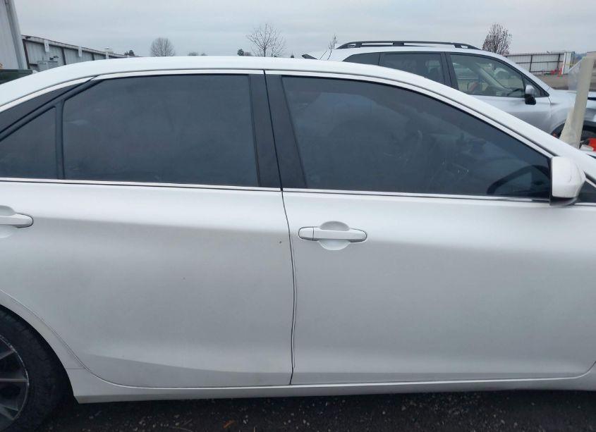 Photo 13 of 2015 Toyota Camry XSE V6 (VIN 4T1BK1FK9FU554040)