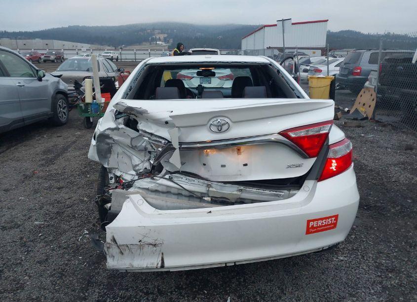 Photo 16 of 2015 Toyota Camry XSE V6 (VIN 4T1BK1FK9FU554040)