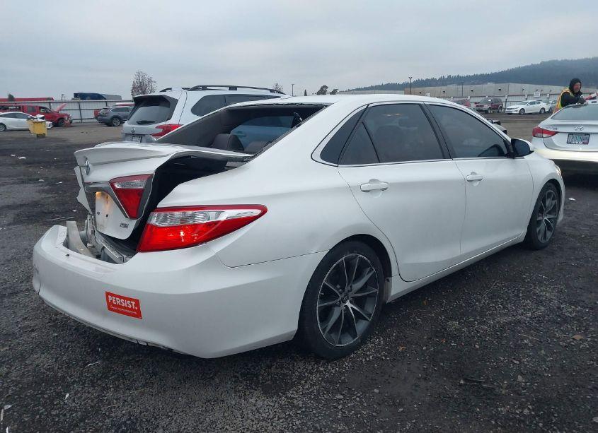 Photo 4 of 2015 Toyota Camry XSE V6 (VIN 4T1BK1FK9FU554040)