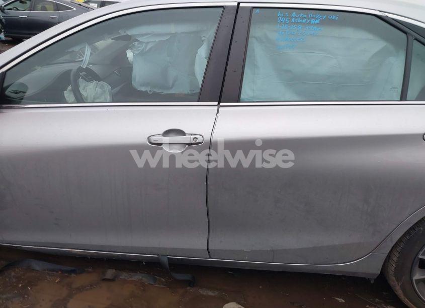 Photo 14 of 2016 Toyota Camry XSE V6 (VIN 4T1BK1FK9GU569347)