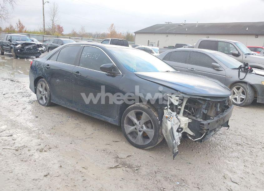 2012 Toyota Camry SE V6 (VIN 4T1BK1FKXCU005698) main photo