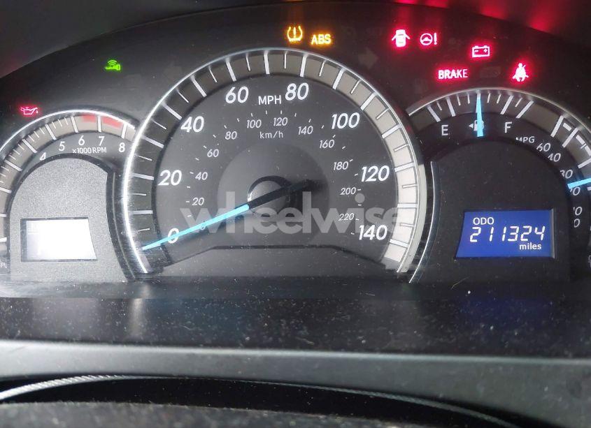 Photo 7 of 2012 Toyota Camry SE V6 (VIN 4T1BK1FKXCU005698)