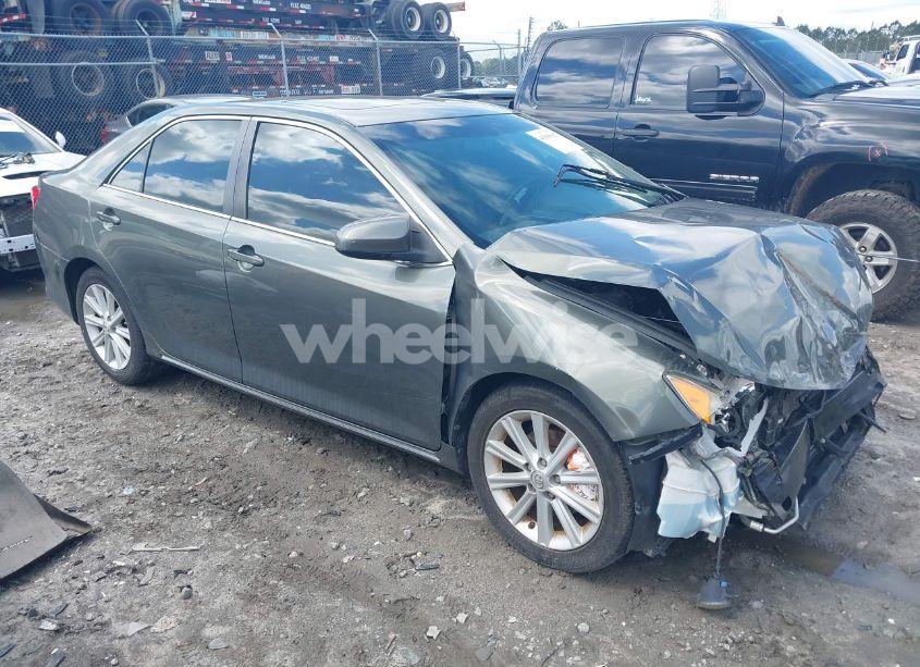 2012 Toyota Camry XLE V6 (VIN 4T1BK1FKXCU522645) main photo