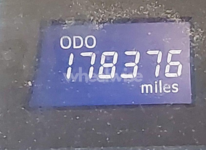 Photo 15 of 2012 Toyota Camry XLE V6 (VIN 4T1BK1FKXCU523889)