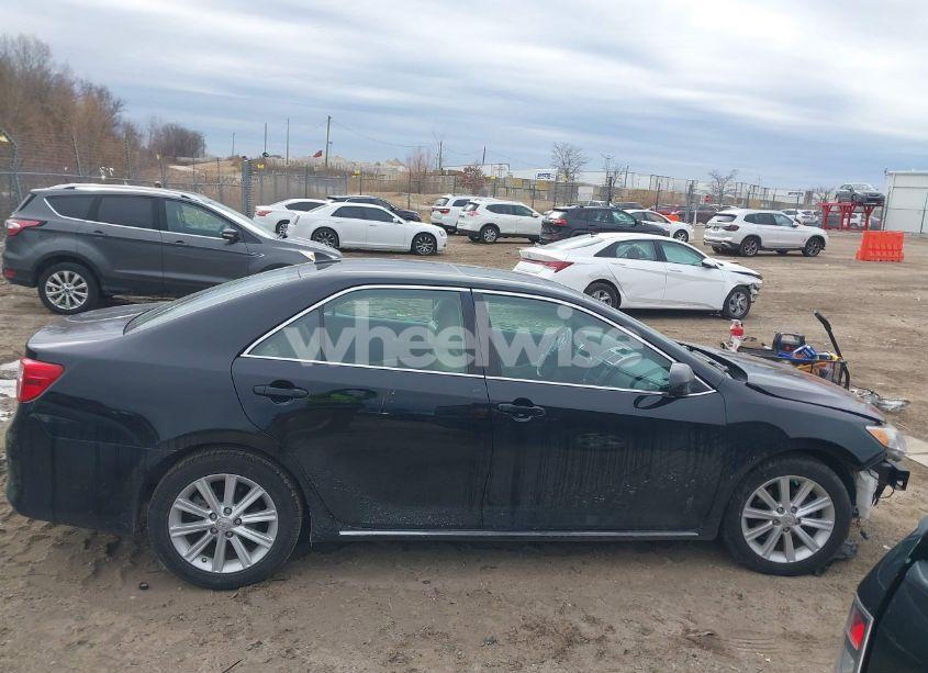 Photo 13 of 2013 Toyota Camry XLE V6 (VIN 4T1BK1FKXDU528642)