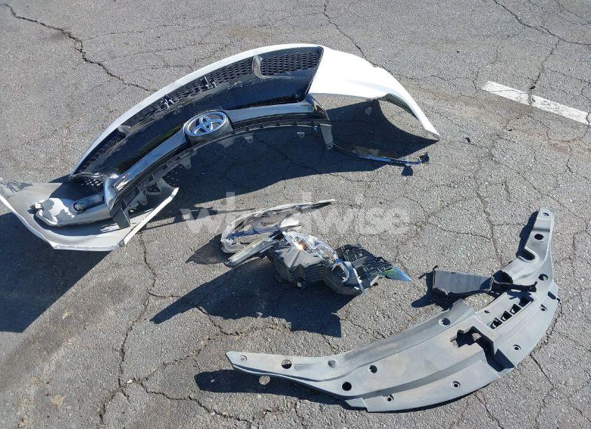 Photo 12 of 2015 Toyota Camry XSE V6 (VIN 4T1BK1FKXFU566195)