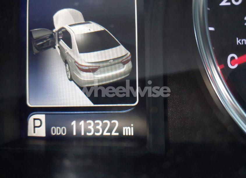 Photo 16 of 2015 Toyota Camry XSE V6 (VIN 4T1BK1FKXFU566195)