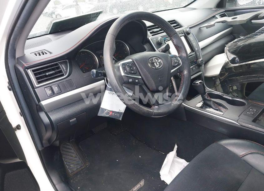 Photo 18 of 2015 Toyota Camry XSE V6 (VIN 4T1BK1FKXFU566195)