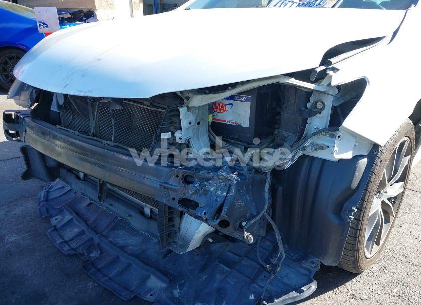 Photo 6 of 2015 Toyota Camry XSE V6 (VIN 4T1BK1FKXFU566195)