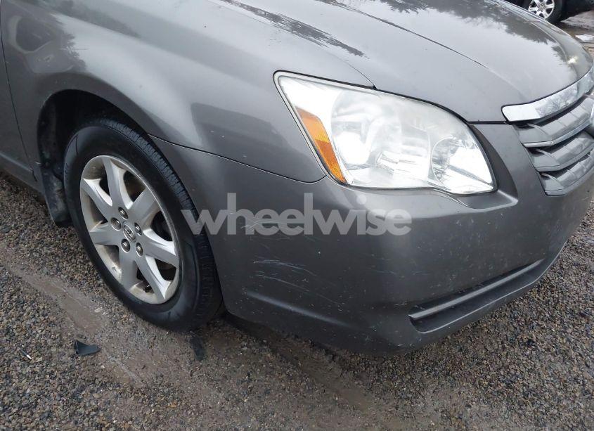 Photo 18 of 2005 Toyota Avalon XL (VIN 4T1BK36B05U037400)