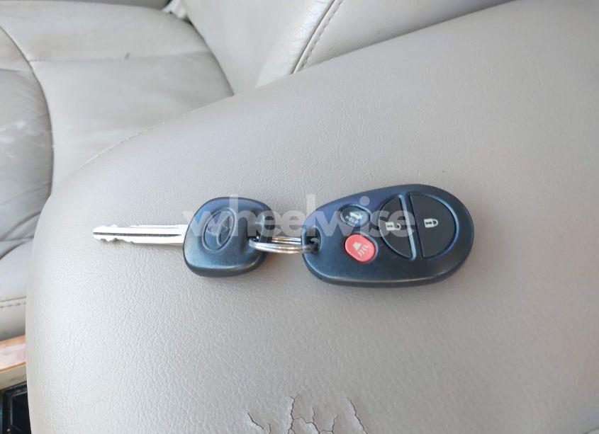 Photo 11 of 2006 Toyota Avalon XLS (VIN 4T1BK36B06U078479)