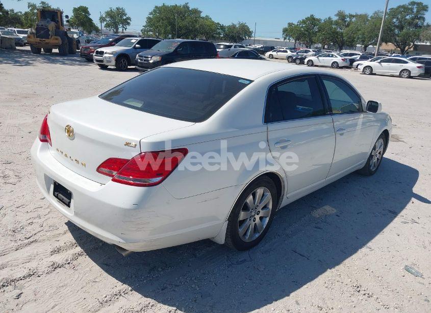 Photo 4 of 2006 Toyota Avalon XLS (VIN 4T1BK36B06U078479)