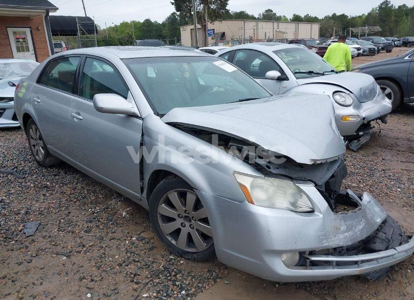 2006 Toyota Avalon XLS (VIN 4T1BK36B06U111738) main photo