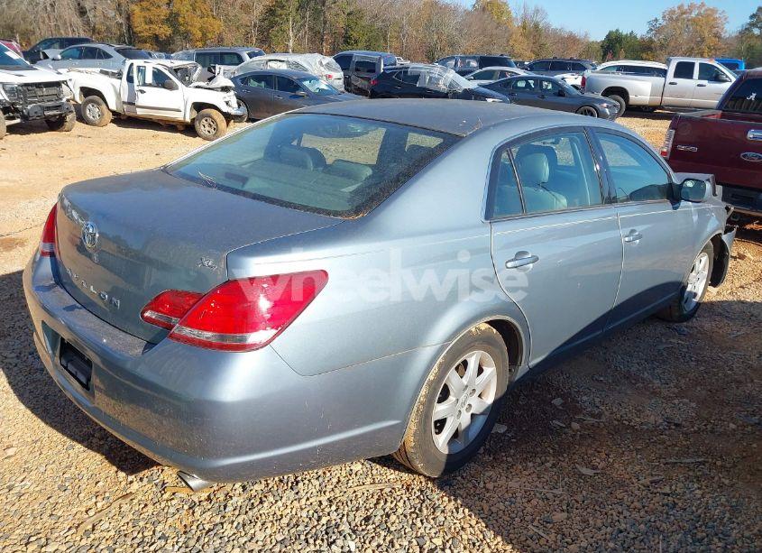 Photo 4 of 2006 Toyota Avalon XL (VIN 4T1BK36B06U121038)