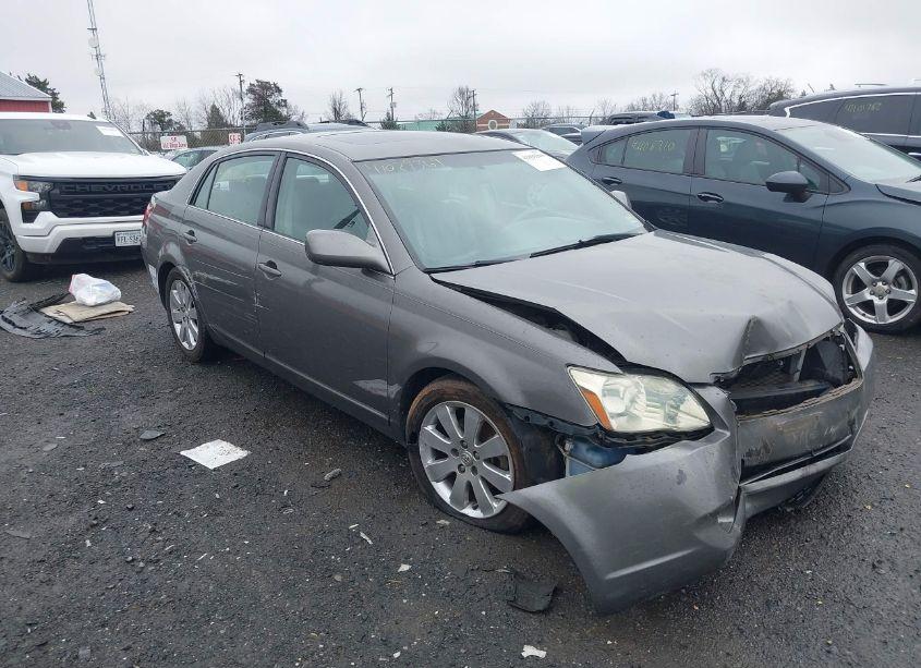 2006 Toyota Avalon XLS (VIN 4T1BK36B06U163628) main photo