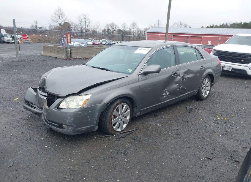 Photo 2 of 2006 Toyota Avalon XLS (VIN 4T1BK36B06U163628)