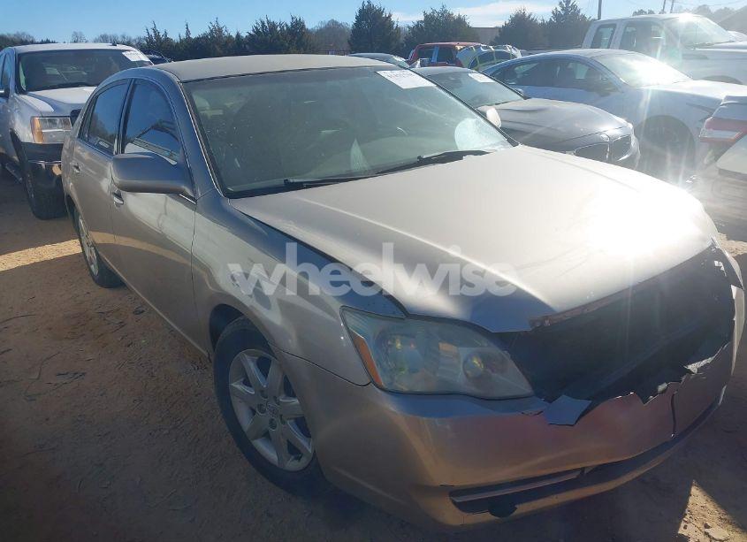 2006 Toyota Avalon XL (VIN 4T1BK36B06U164701) main photo