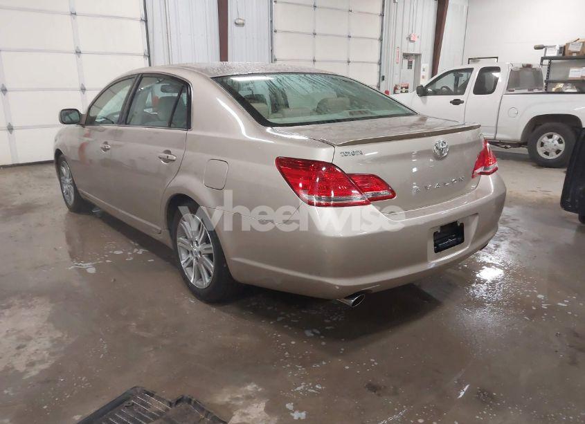 Photo 3 of 2007 Toyota Avalon LIMITED (VIN 4T1BK36B07U173402)