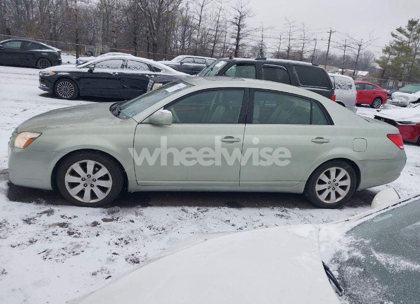 Photo 14 of 2005 Toyota Avalon XLS (VIN 4T1BK36B15U044260)