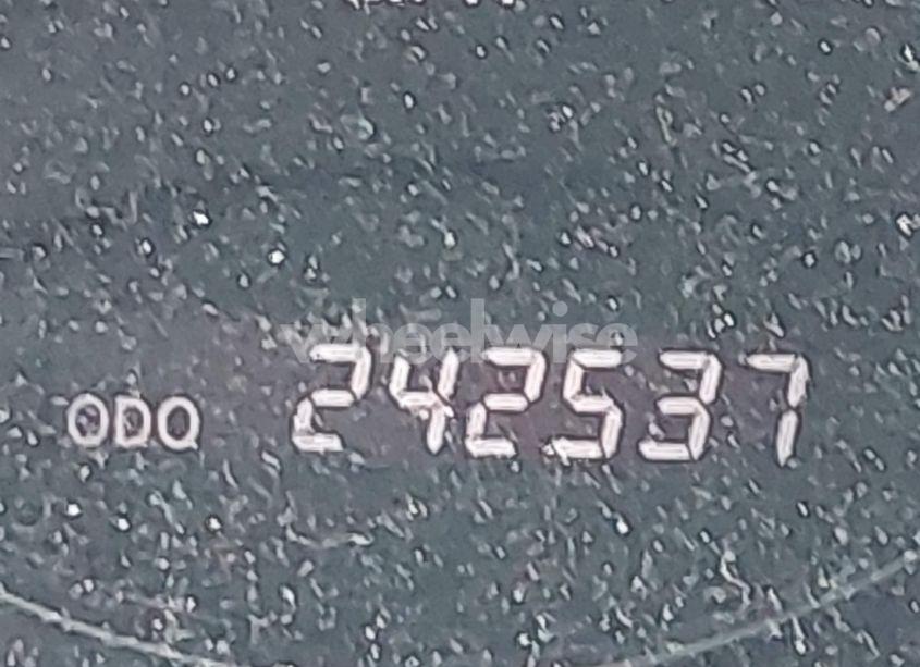 Photo 15 of 2005 Toyota Avalon XLS (VIN 4T1BK36B15U044260)