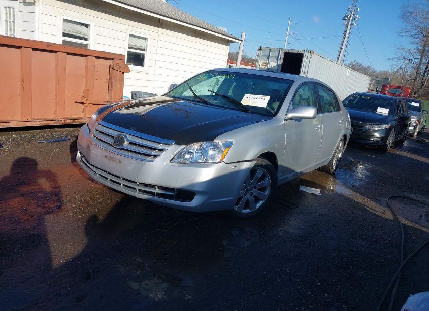 Photo 2 of 2006 Toyota Avalon XLS (VIN 4T1BK36B16U083836)