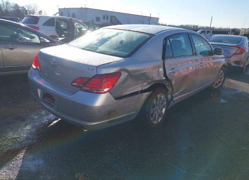 Photo 4 of 2006 Toyota Avalon XLS (VIN 4T1BK36B16U083836)