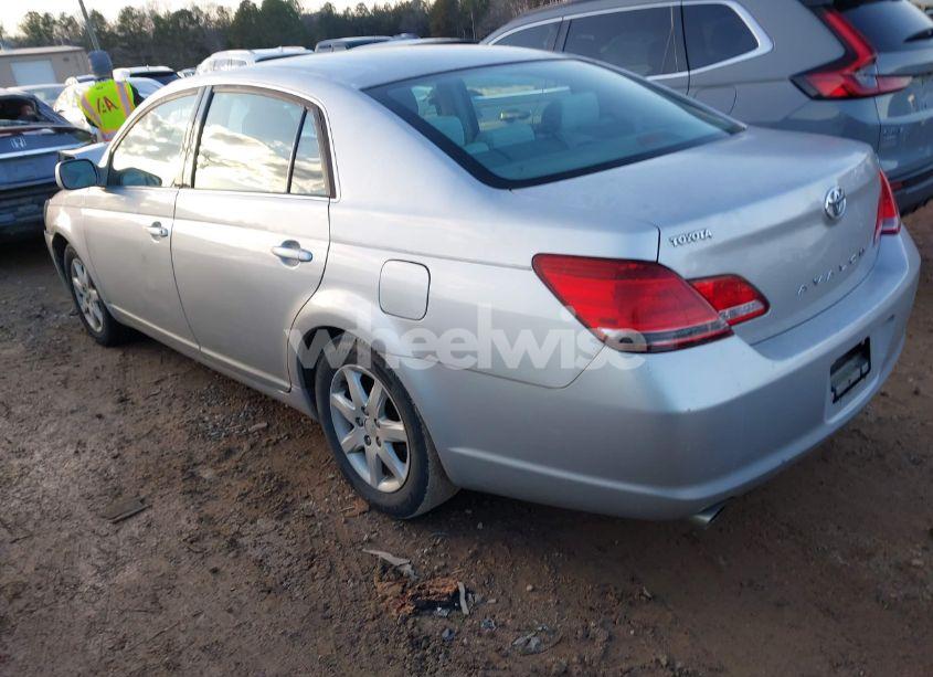 Photo 3 of 2006 Toyota Avalon XL (VIN 4T1BK36B16U132338)