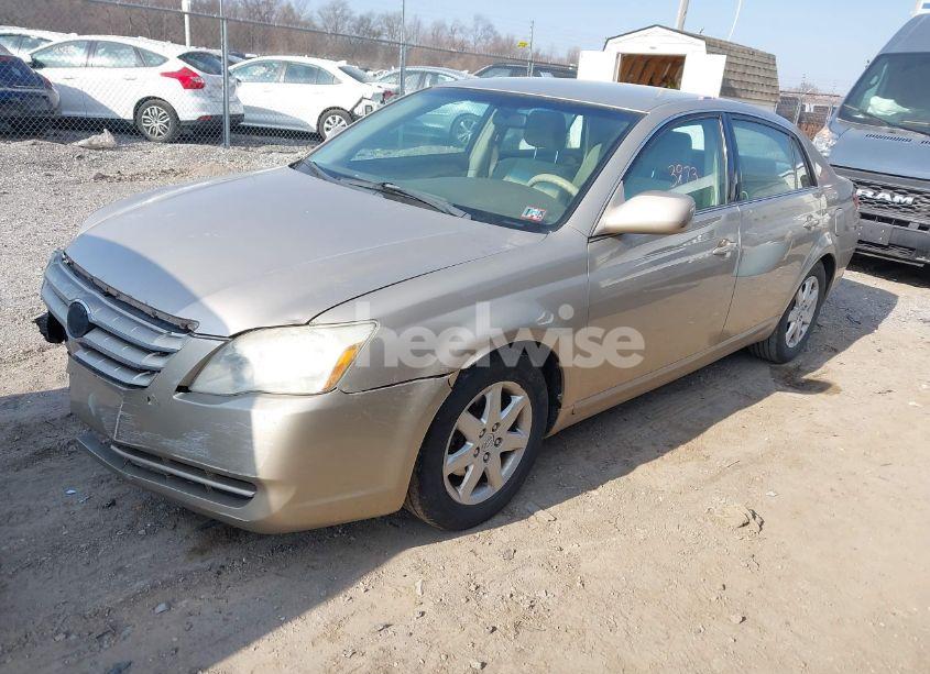 Photo 2 of 2006 Toyota Avalon XL (VIN 4T1BK36B16U145462)