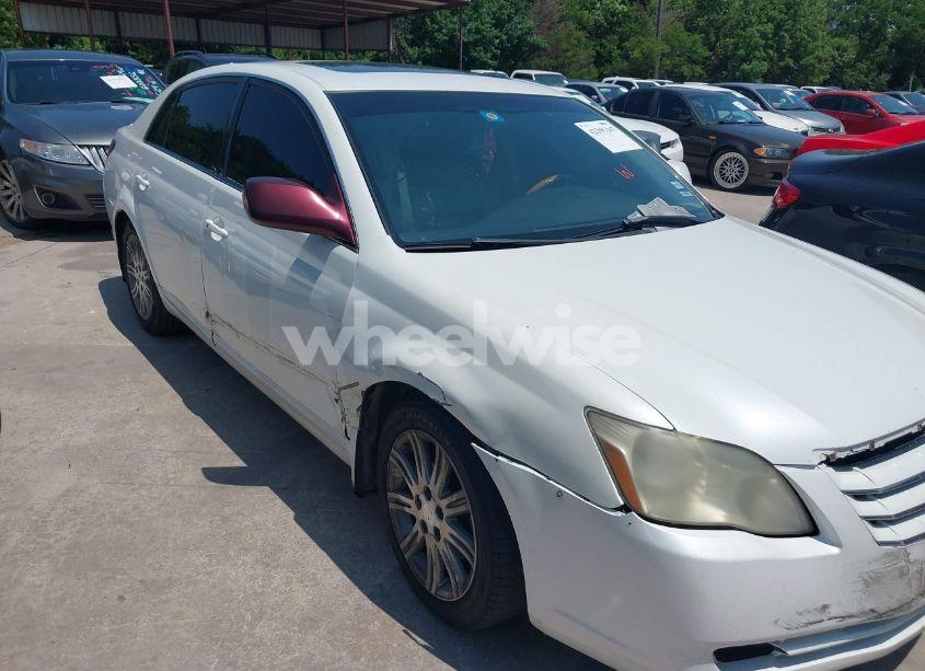 Photo 6 of 2007 Toyota Avalon LIMITED (VIN 4T1BK36B17U171125)