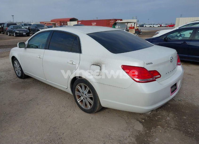 Photo 3 of 2007 Toyota Avalon LIMITED (VIN 4T1BK36B17U230013)