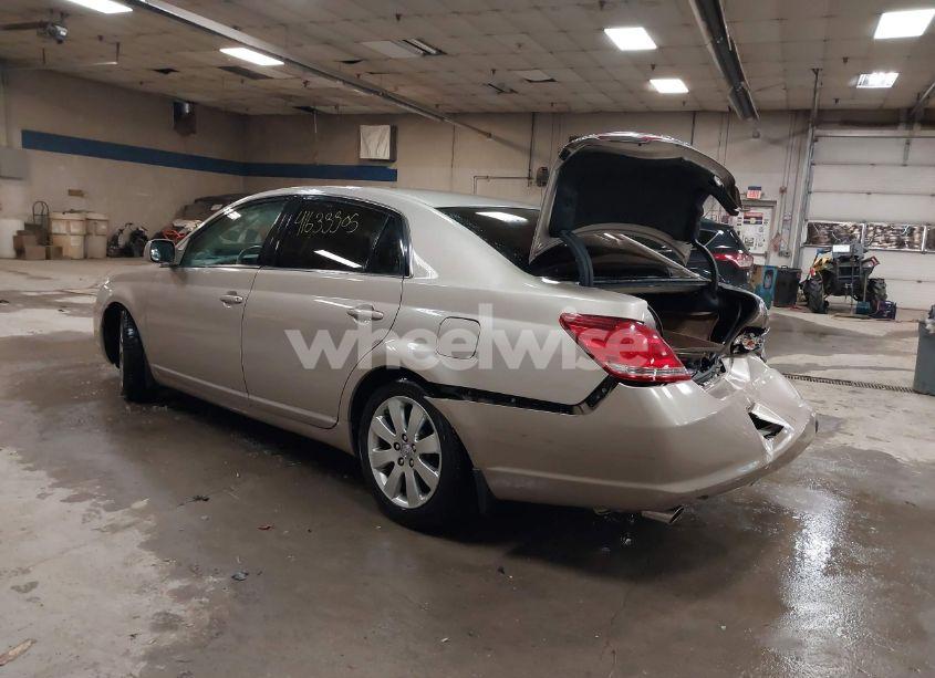 Photo 3 of 2007 Toyota Avalon XLS (VIN 4T1BK36B17U232618)