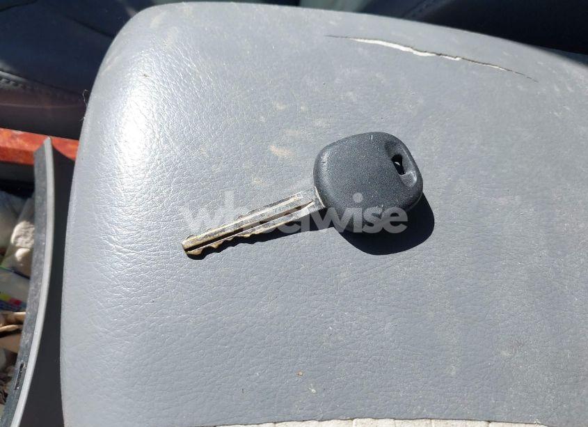 Photo 11 of 2005 Toyota Avalon XLS (VIN 4T1BK36B25U012191)