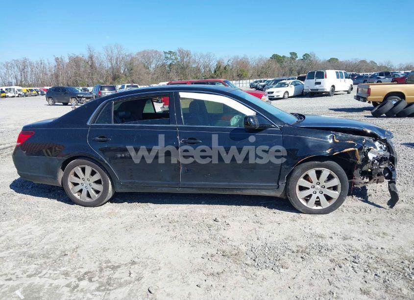 Photo 13 of 2005 Toyota Avalon XLS (VIN 4T1BK36B25U012191)