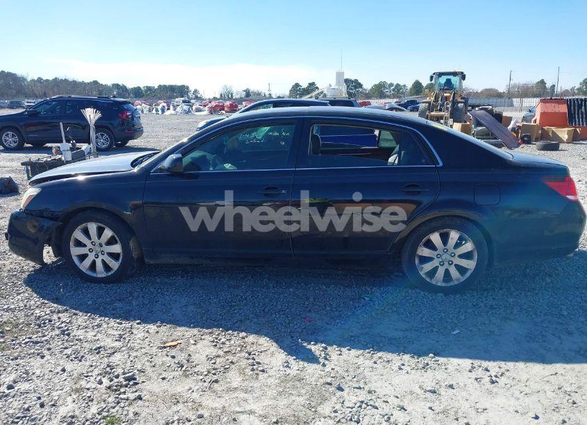 Photo 14 of 2005 Toyota Avalon XLS (VIN 4T1BK36B25U012191)