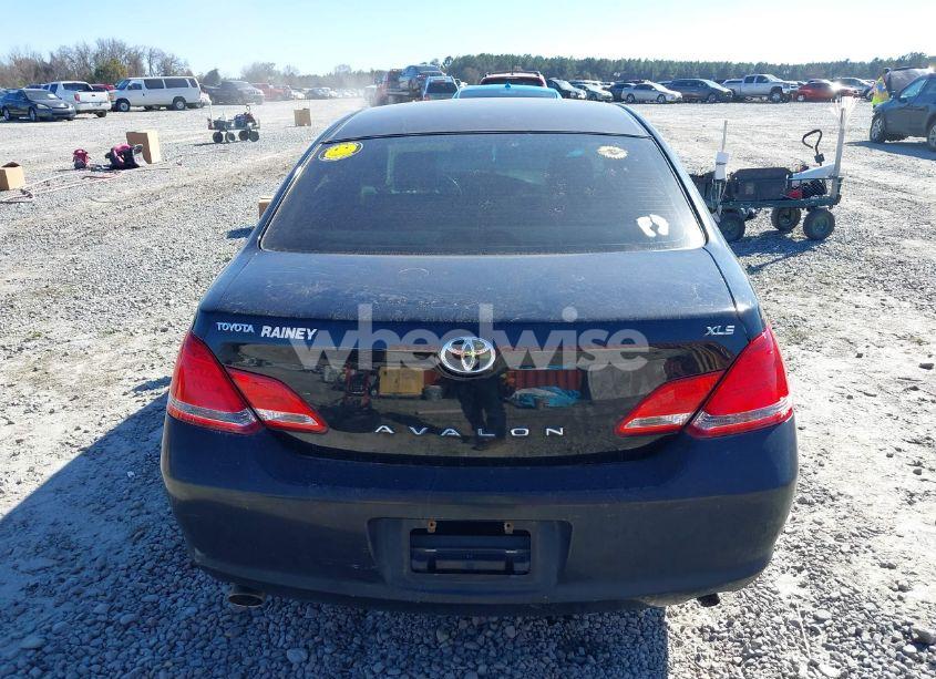 Photo 16 of 2005 Toyota Avalon XLS (VIN 4T1BK36B25U012191)