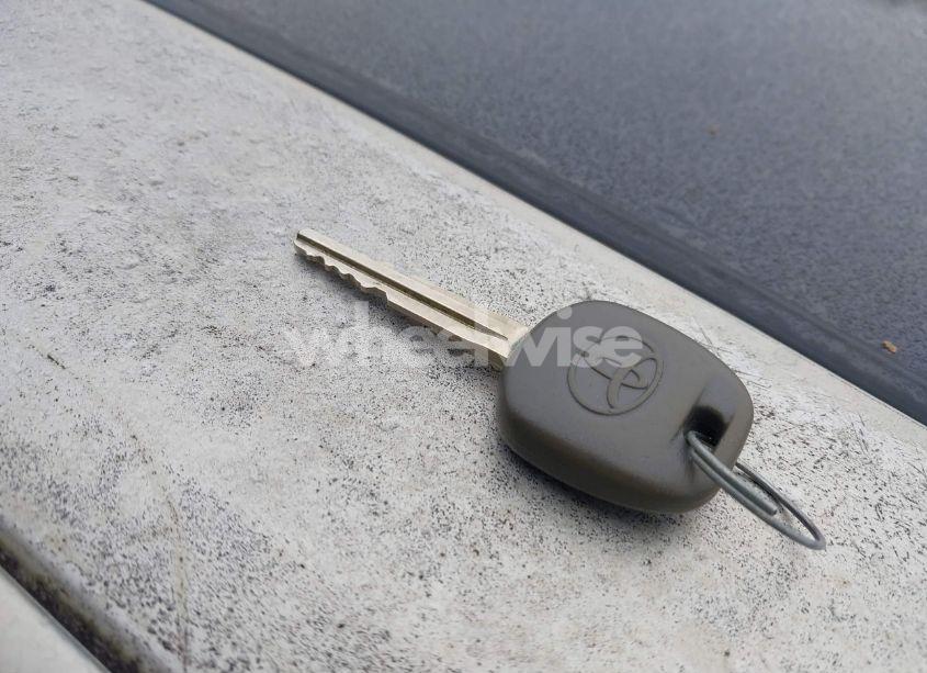 Photo 11 of 2005 Toyota Avalon XLS (VIN 4T1BK36B25U035244)