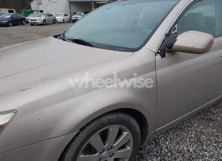 Photo 6 of 2005 Toyota Avalon XLS (VIN 4T1BK36B25U035244)