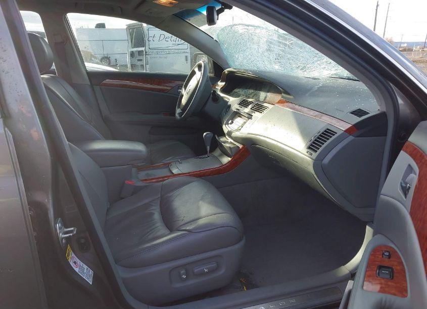 Photo 5 of 2005 Toyota Avalon XLS (VIN 4T1BK36B25U041092)